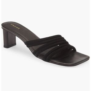 FRAME
Le Tonga Leather Mules In Noir
$378 size 36 new